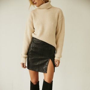 Snake skin skirt - worn once